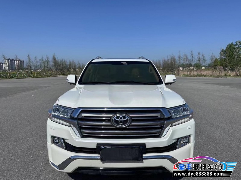 18年丰田兰德酷路泽（陆巡）轿车抵押车出售