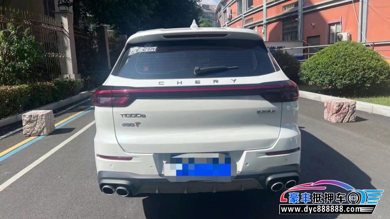 22年奇瑞瑞虎8轿车抵押车出售