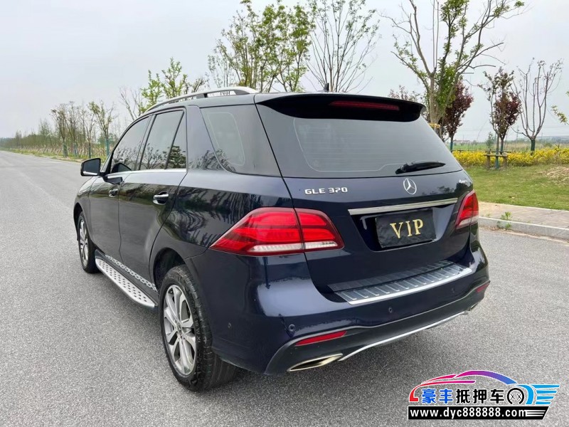 18年奔驰GLE轿车抵押车出售