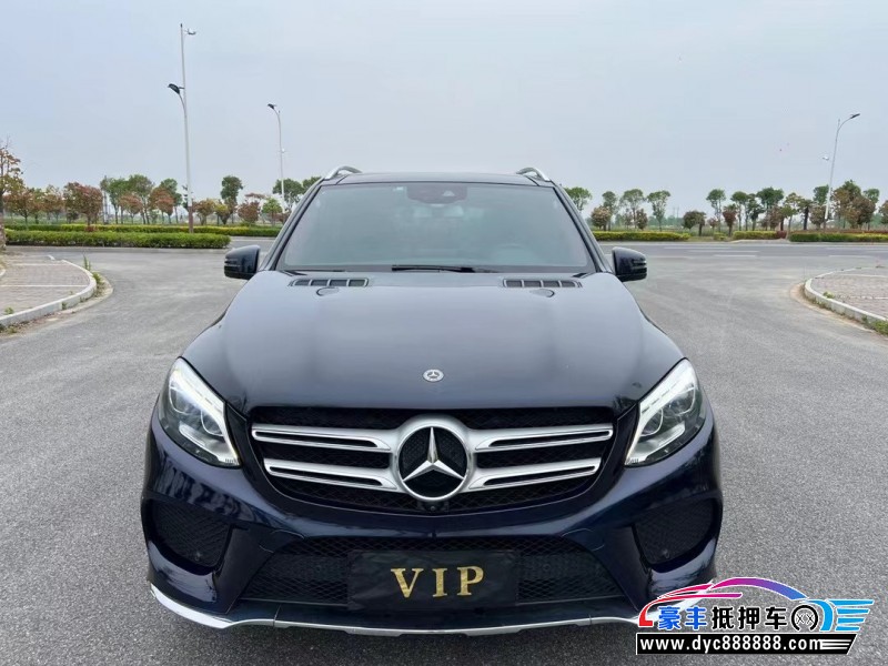 18年奔驰GLE轿车抵押车出售