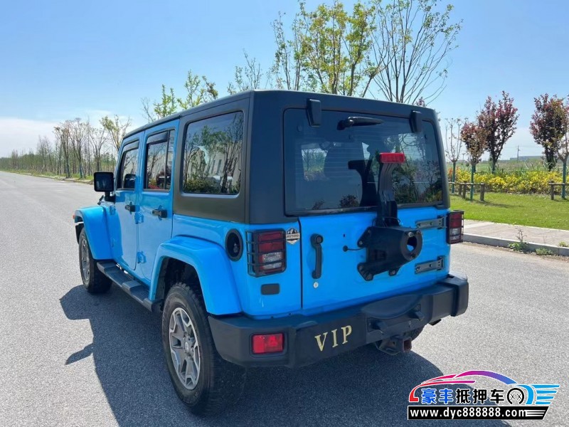 18年Jeep牧马人轿车抵押车出售