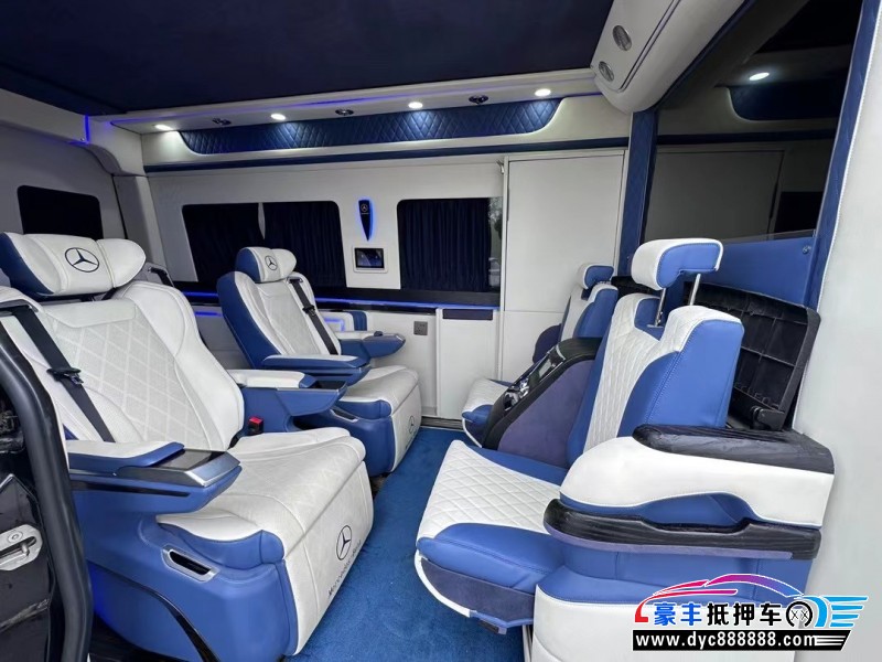 15年奔驰斯宾特轿车抵押车出售