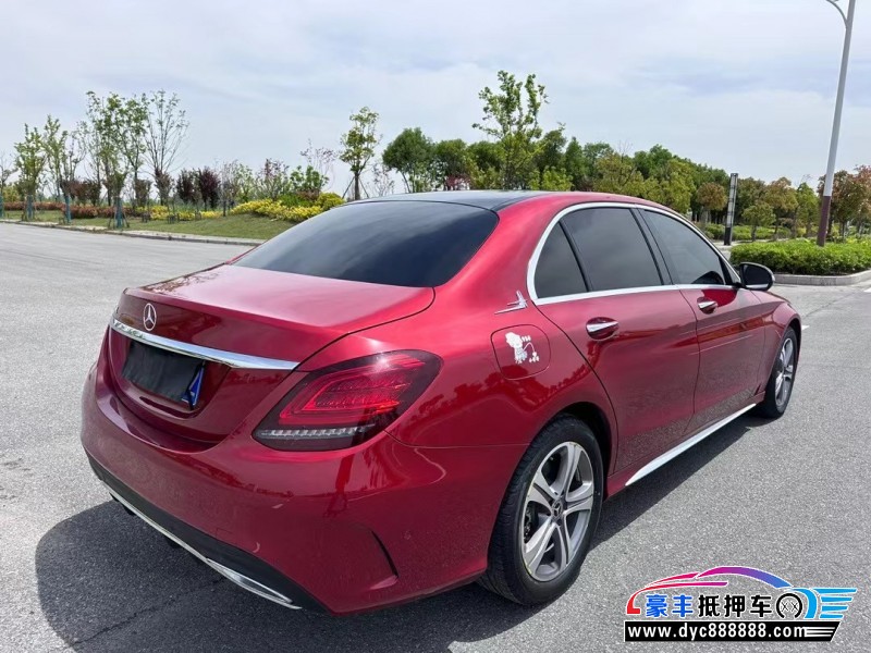 20年奔驰C轿车抵押车出售