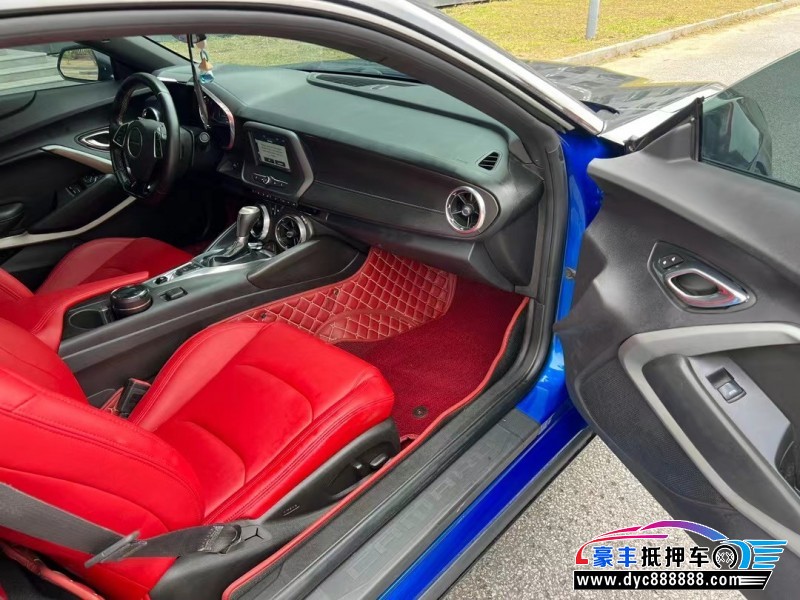 17年雪佛兰科迈罗轿车抵押车出售