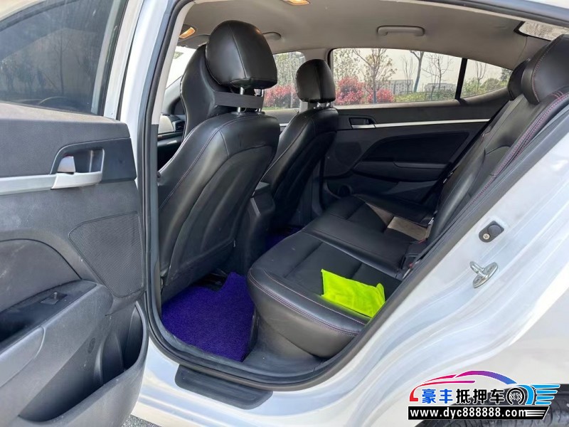 22年现代领动轿车抵押车出售