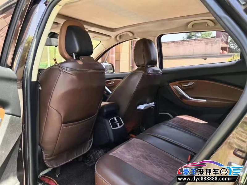 17年东南东南DX7轿车抵押车出售