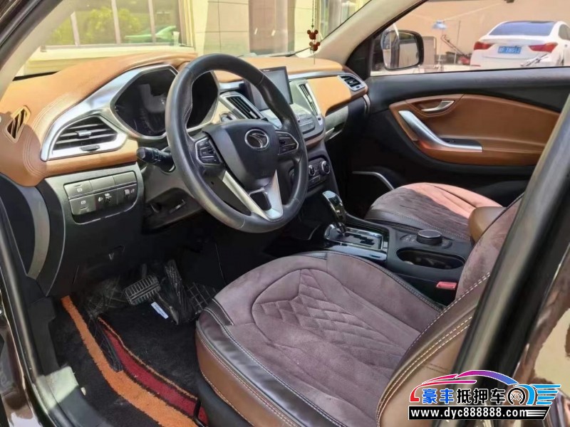 17年东南东南DX7轿车抵押车出售