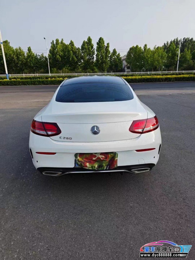 21年奔驰C轿车抵押车出售
