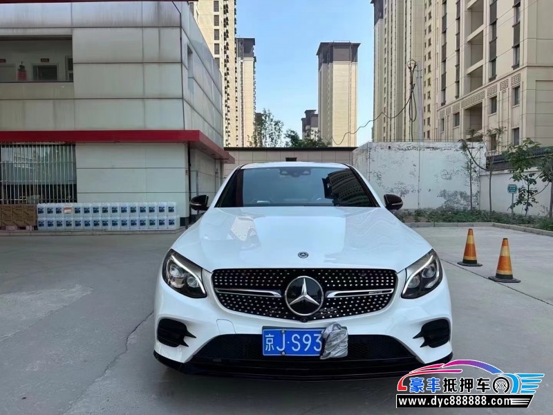 19年奔驰AMG GT轿车抵押车出售