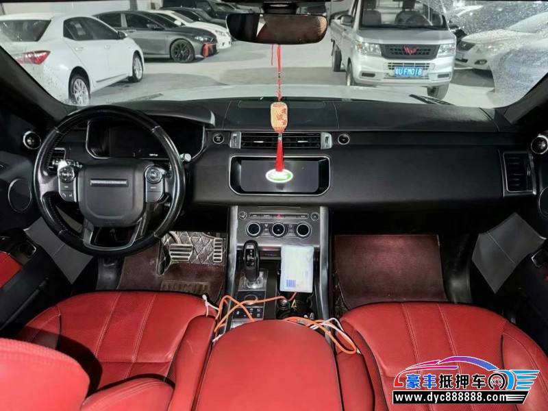 17年路虎揽胜运动轿车抵押车出售