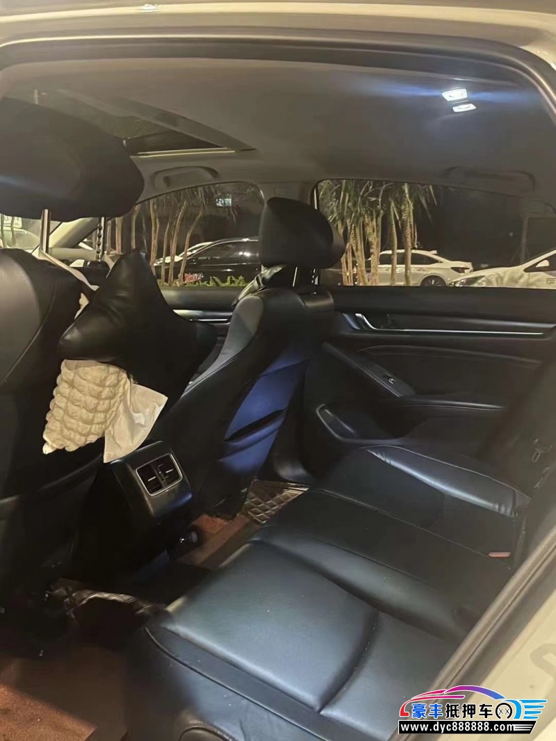 19年本田雅阁轿车抵押车出售