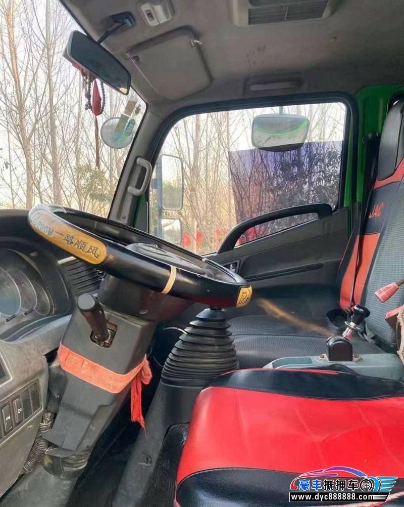 18年江淮骏铃轿车抵押车出售