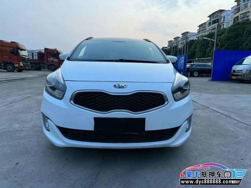 14年起亚佳乐SUV抵押车出售