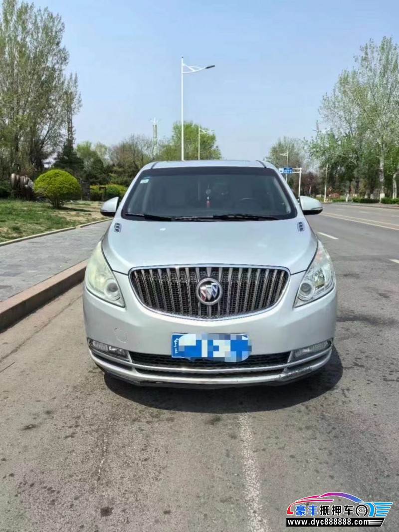 15年别克GL8轿车抵押车出售