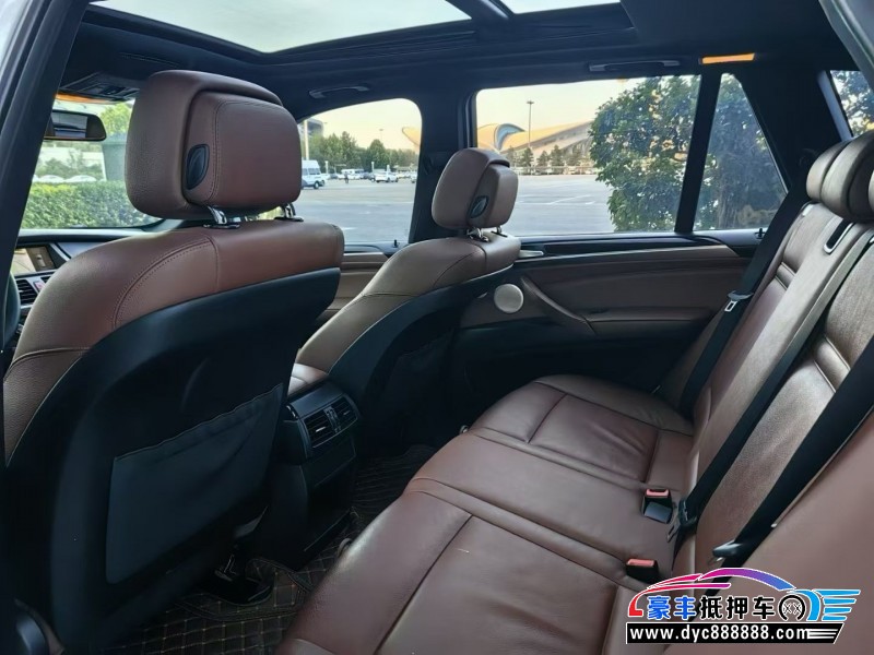 14年宝马X5轿车抵押车出售