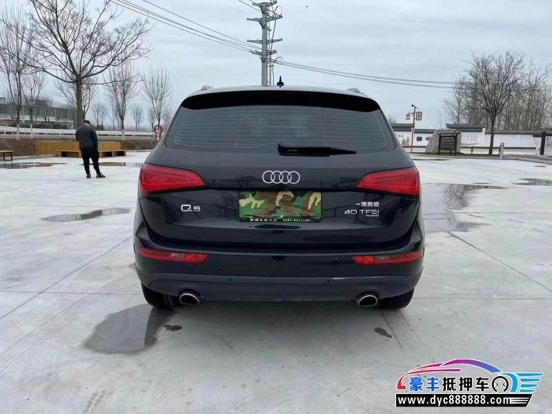 13年奥迪Q7轿车抵押车出售