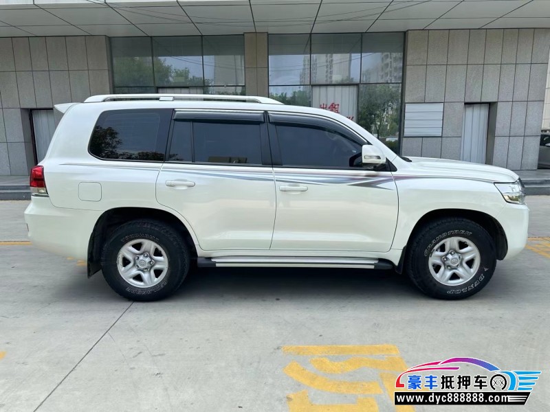 20年丰田兰德酷路泽（陆巡）轿车抵押车出售