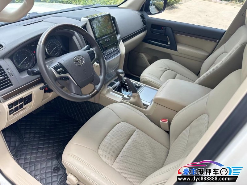 20年丰田兰德酷路泽（陆巡）轿车抵押车出售