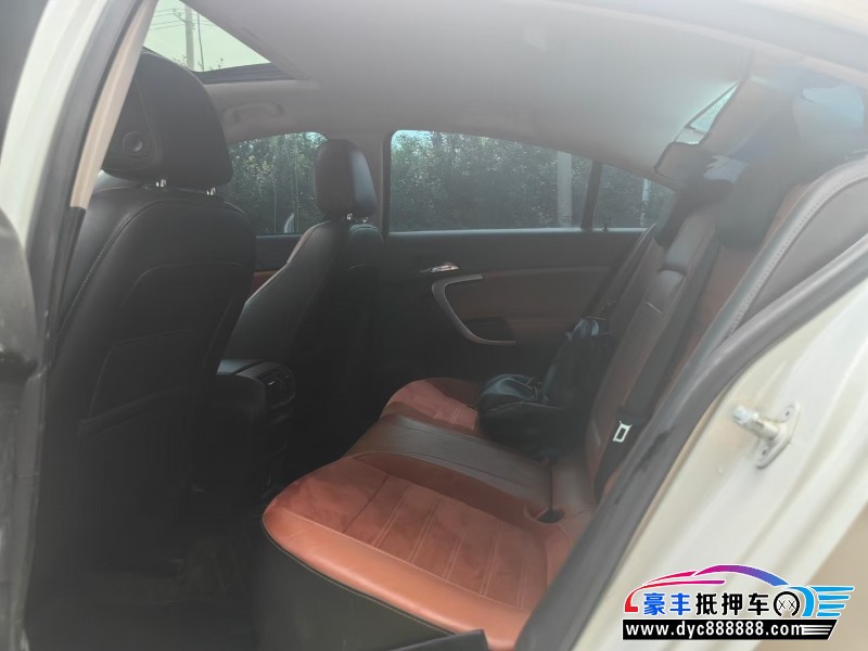 15年别克君威轿车抵押车出售