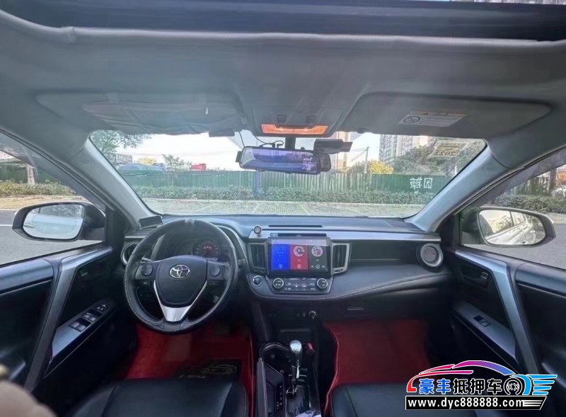 18年丰田RAV4荣放轿车抵押车出售