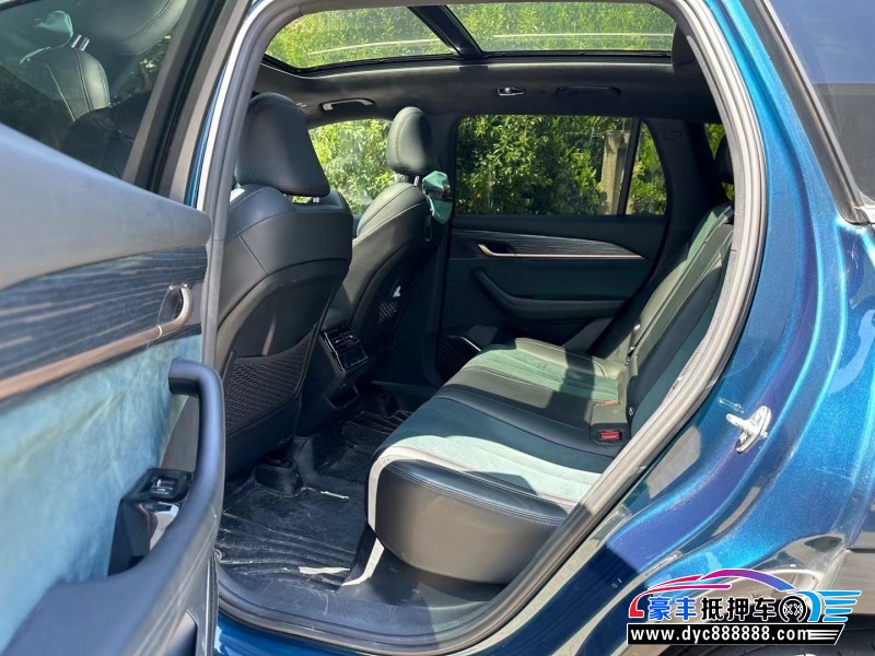 21年吉利吉利星越轿车抵押车出售