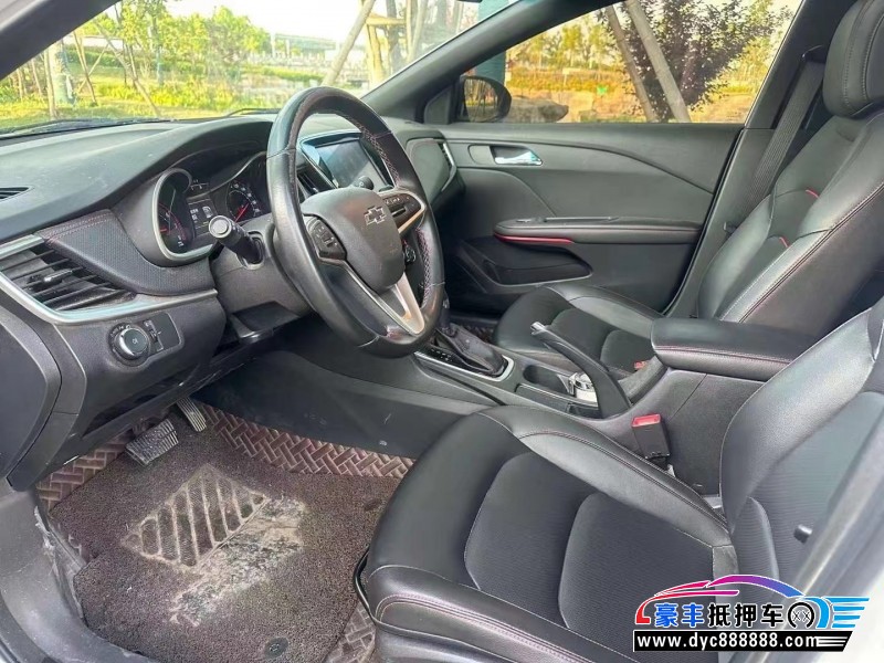 20年雪佛兰科鲁泽轿车抵押车出售