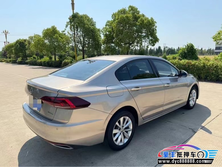 18年大众宝来轿车抵押车出售