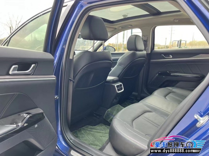 21年起亚凯酷轿车抵押车出售