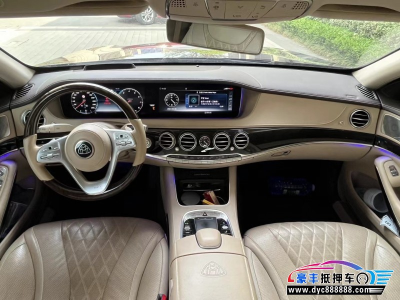 19年奔驰迈巴赫S级轿车抵押车出售