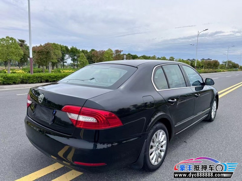 15年斯柯达速派轿车抵押车出售