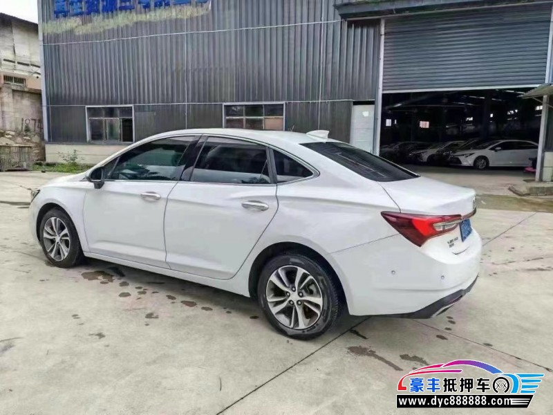 20年别克威朗轿车抵押车出售