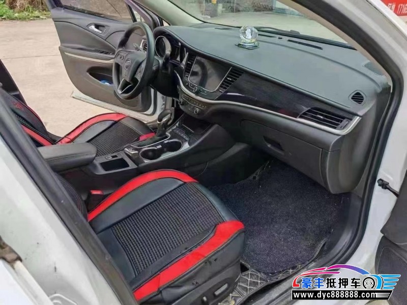 20年别克威朗轿车抵押车出售