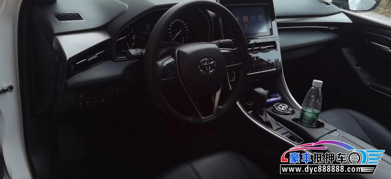 23年丰田亚洲龙轿车抵押车出售