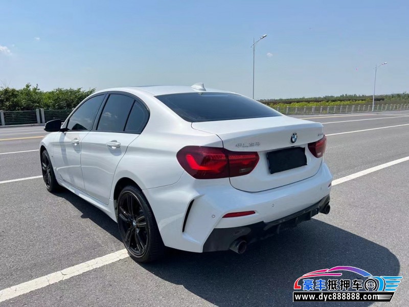 23年宝马1系轿车抵押车出售