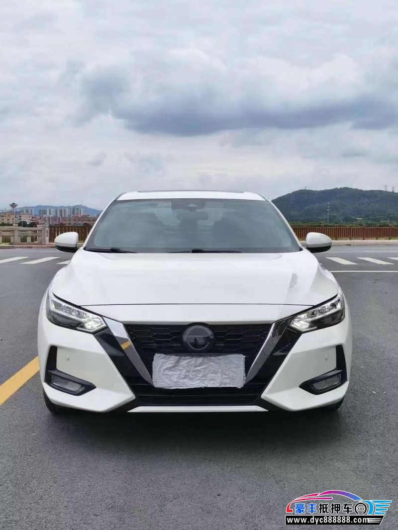 22年日产轩逸轿车抵押车出售