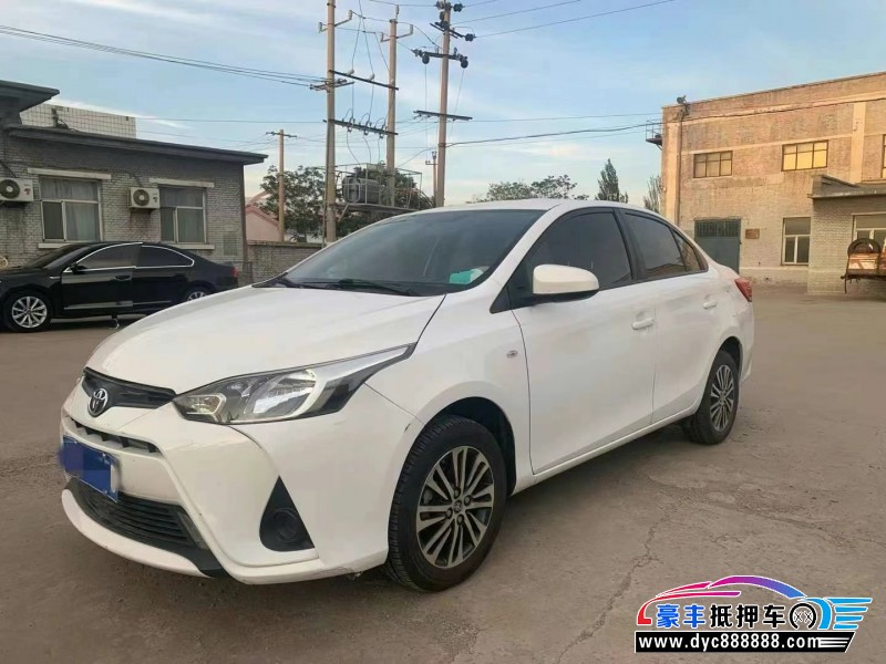 17年丰田致享轿车抵押车出售