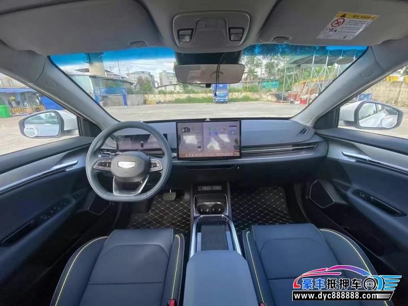 24年吉利几何轿车抵押车出售