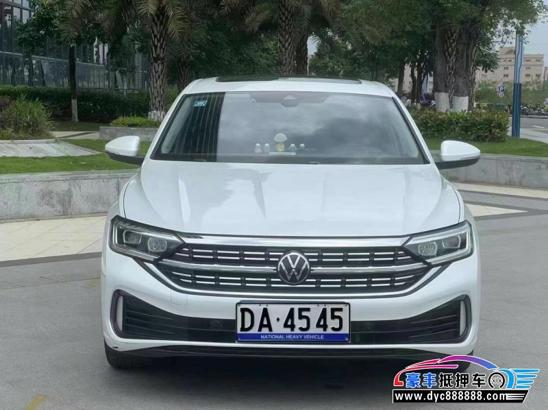 22年大众速腾轿车抵押车出售