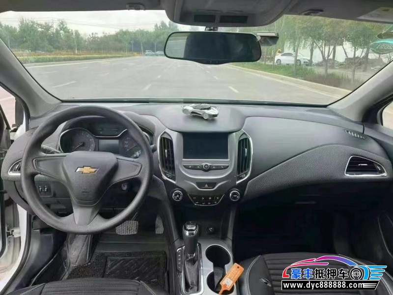 17年雪佛兰科鲁兹轿车抵押车出售