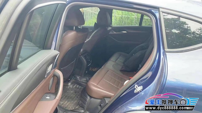 20年宝马X4轿车抵押车出售