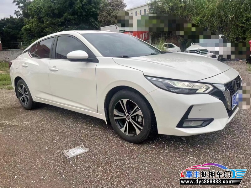 22年日产轩逸轿车抵押车出售