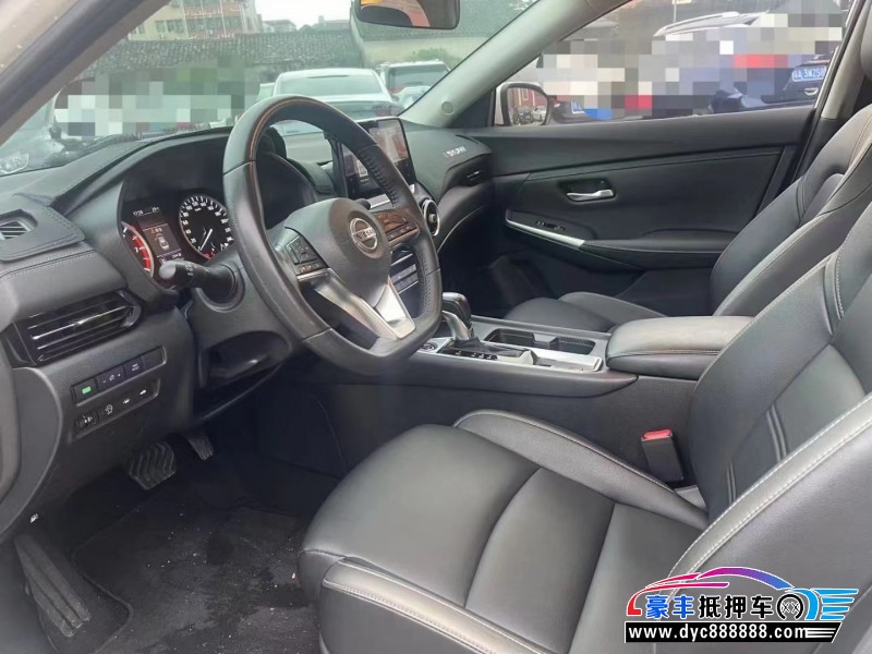 22年日产轩逸轿车抵押车出售