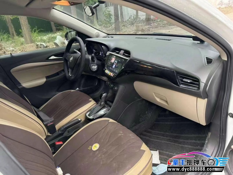 23年别克凯越轿车抵押车出售