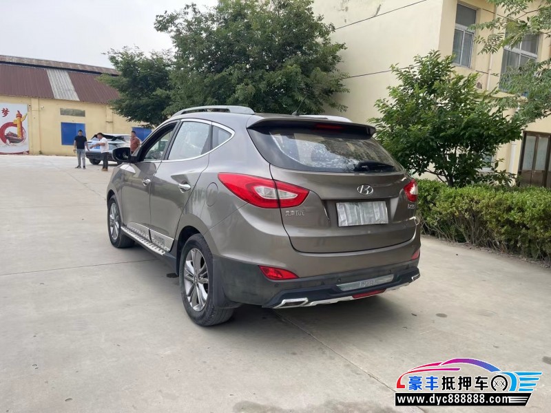 14年现代ix35SUV抵押车出售