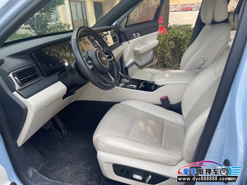 22年理想ONE轿车抵押车出售