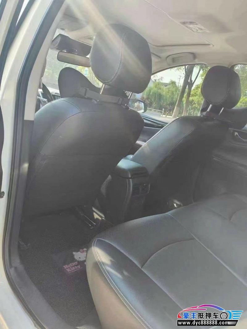 21年日产骐达轿车抵押车出售