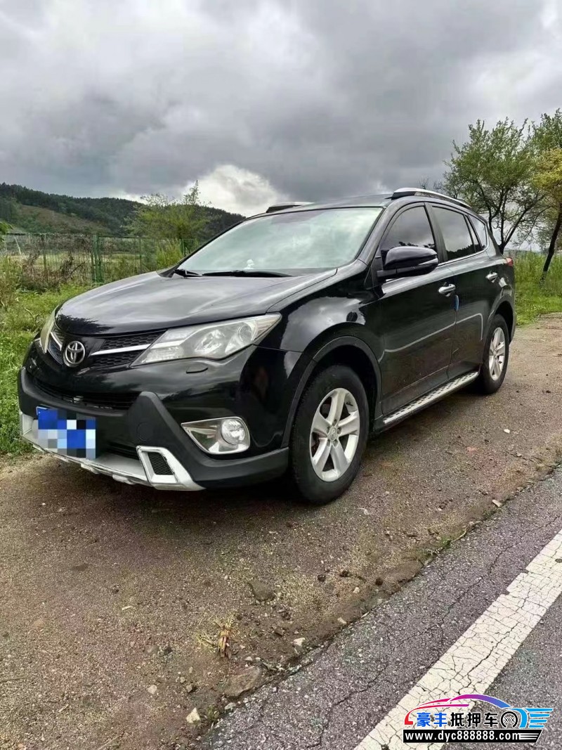 14年丰田RAV4轿车抵押车出售