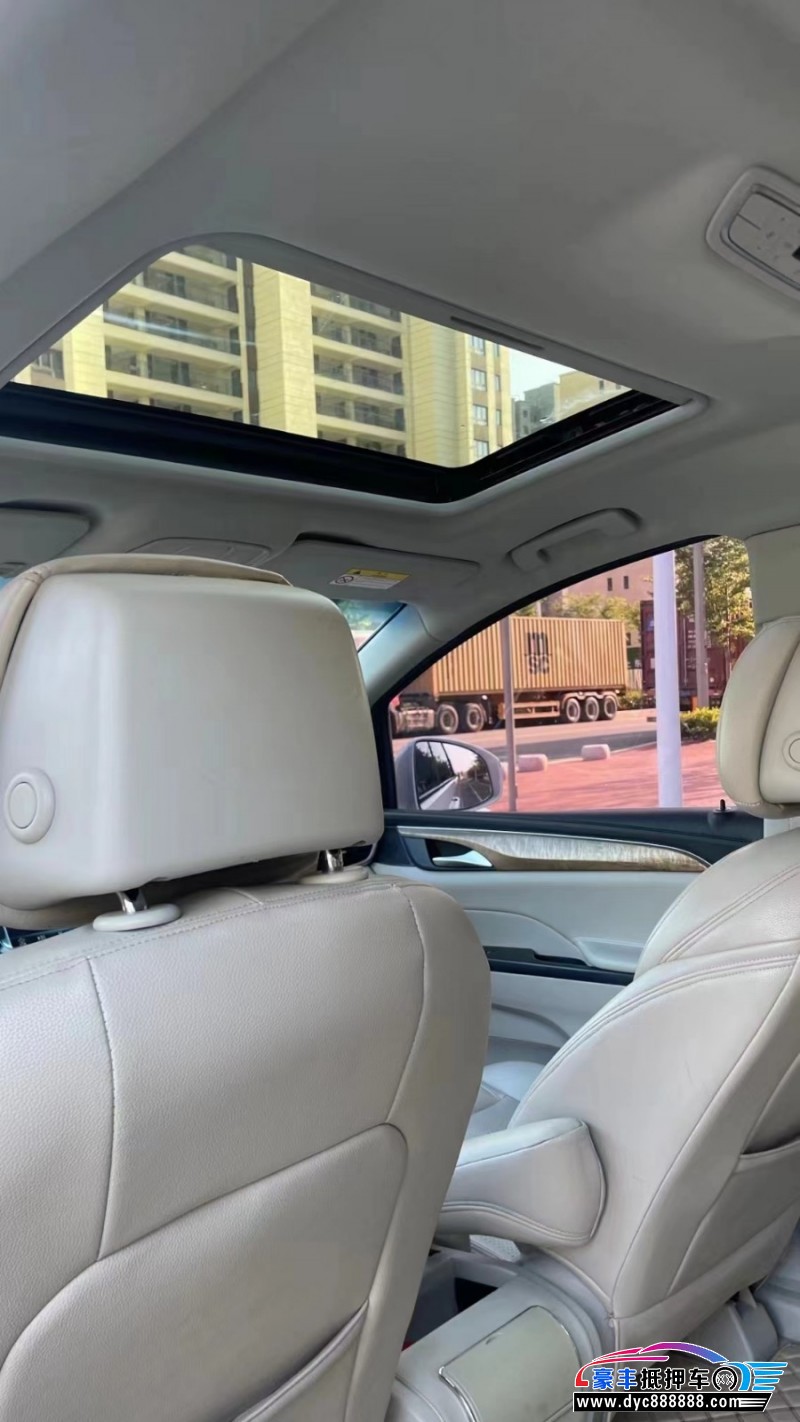 17年别克GL8轿车抵押车出售