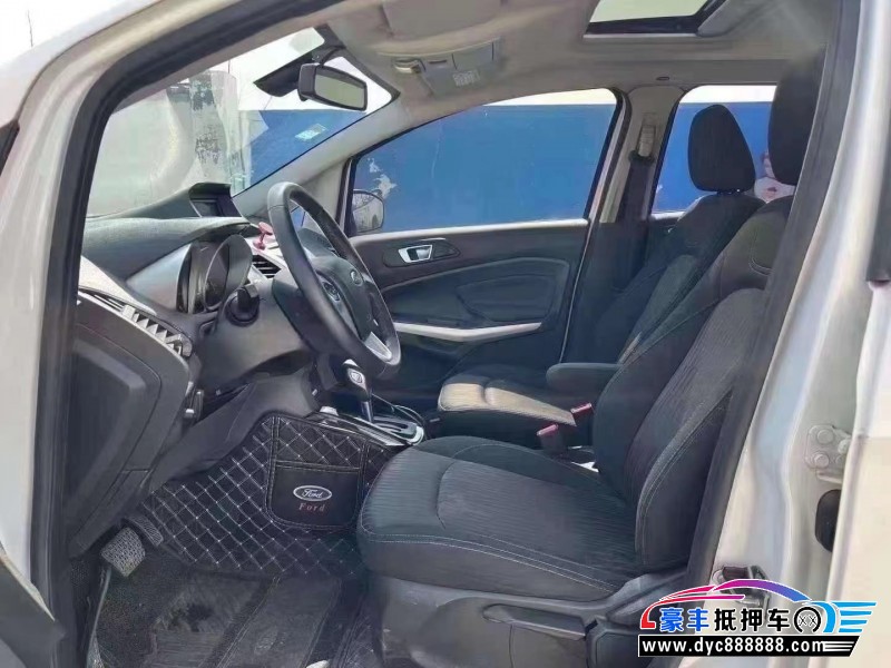 17年福特翼搏轿车抵押车出售