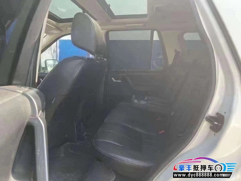 14年路虎神行者2轿车抵押车出售